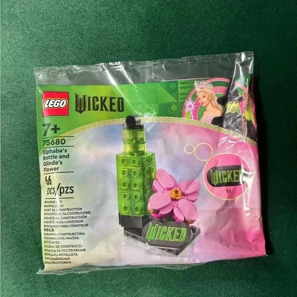 Lego Other - Wicked AMC Early Screening Special Edition Set Elphaba’s Bottle Glinda’s Flower